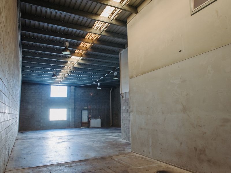 22 Tradelink Road, Hillcrest QLD 4118