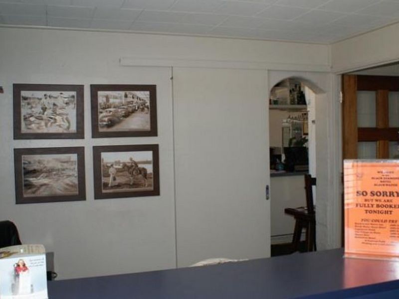 24 Railway Street, Blackwater QLD 4717