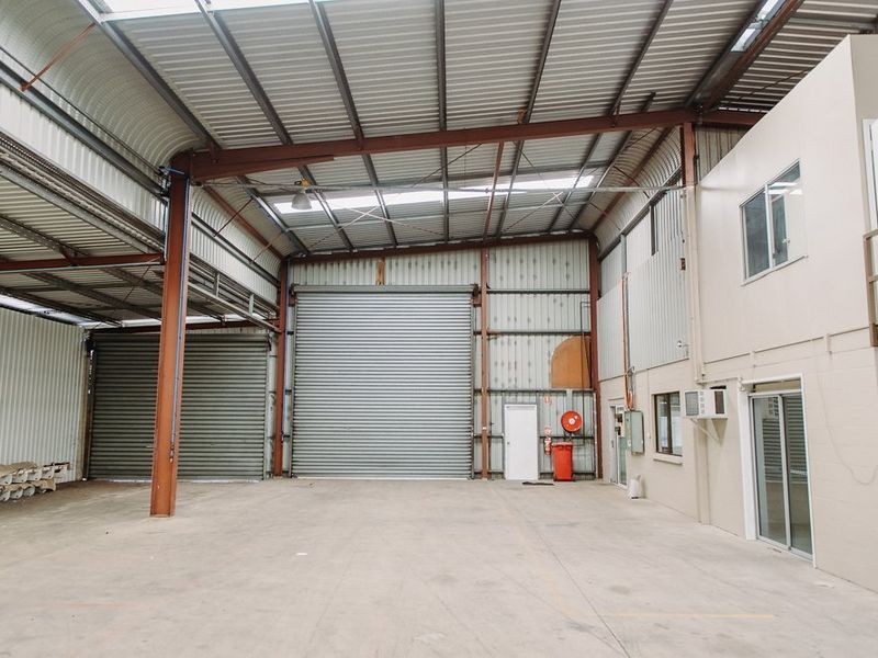 2 Magnesium Drive, Crestmead QLD 4132