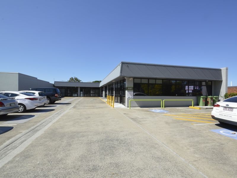 9 Station Road, Logan Central QLD 4114