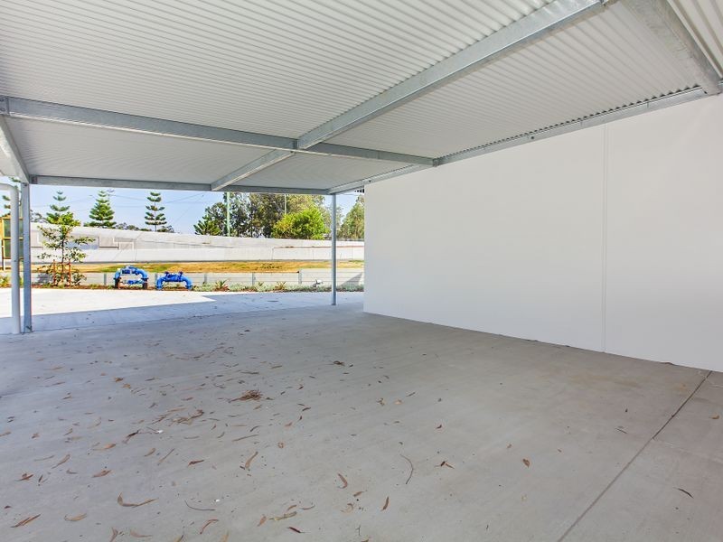 21 Middle Road, Hillcrest QLD 4118