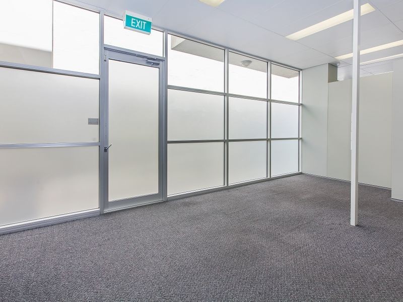 92 Cleveland Street, Greenslopes QLD 4120