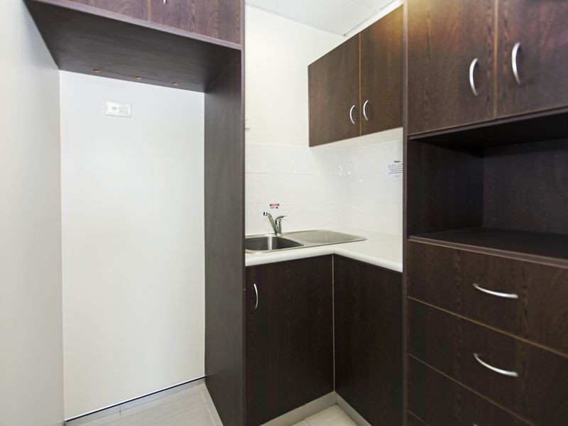 92 Cleveland Street, Greenslopes QLD 4120