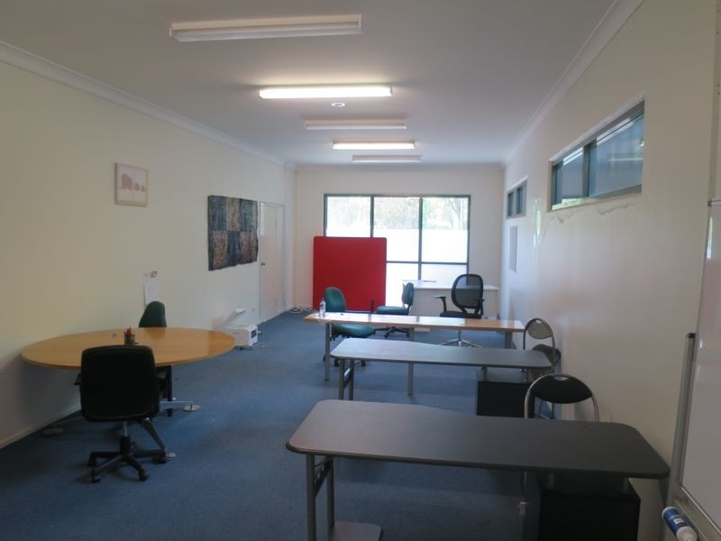 24/172 North Road, Woodridge QLD 4114