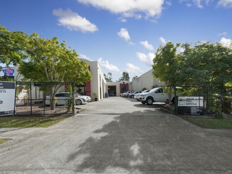 Unit 1/57 Nealdon Drive, Meadowbrook QLD 4131