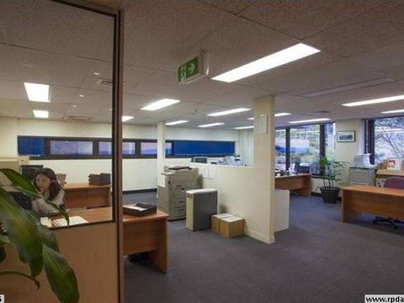 4/445 Upper Edward Street, Spring Hill QLD 4000