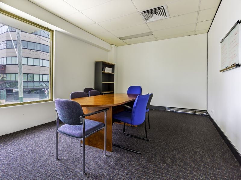 6 Paxton Street, Springwood QLD 4127