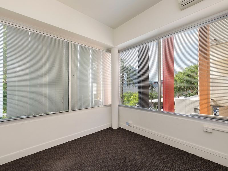 2/52 High Street, Toowong QLD 4066