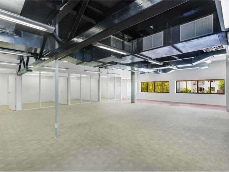 42 Doggett Street, Newstead QLD 4006