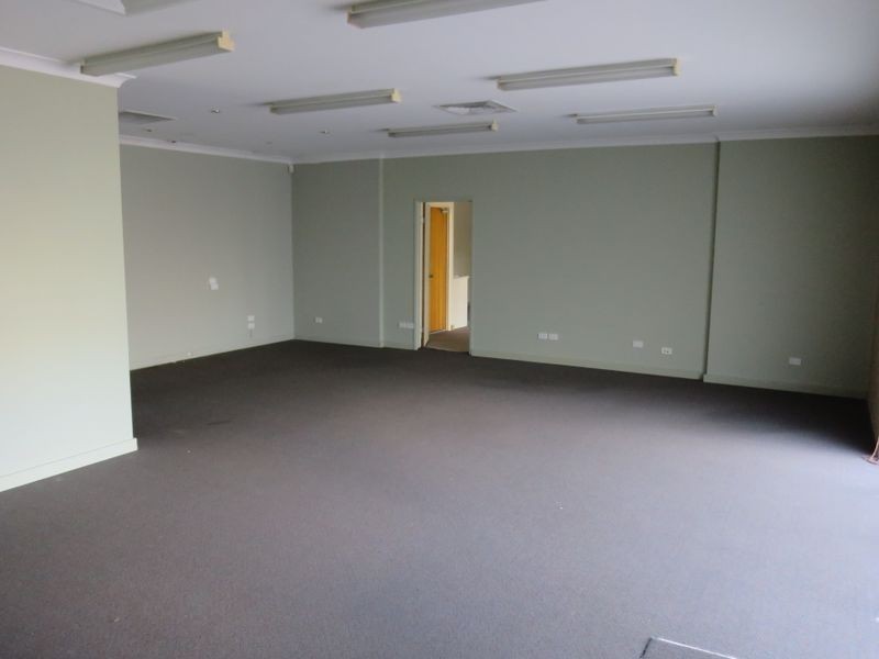 2/12 Vanessa Boulevard, Springwood QLD 4127