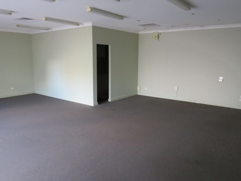 2/12 Vanessa Boulevard, Springwood QLD 4127