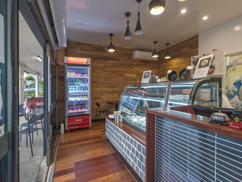 Shop 5/1-3 Achilles Drive, Springwood QLD 4127