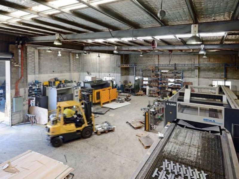 12 Devlan Street, Mansfield QLD 4122