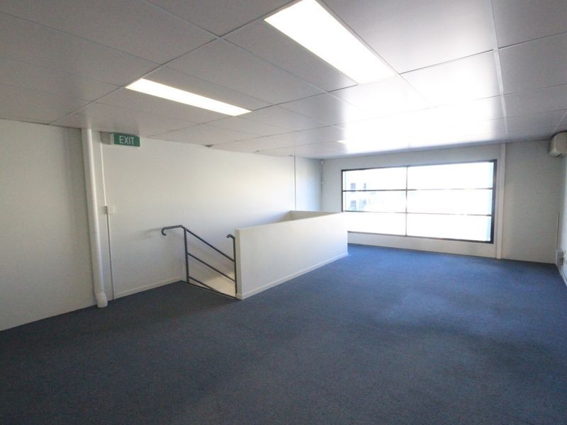 18/8 Riverland Drive, Loganholme QLD 4129