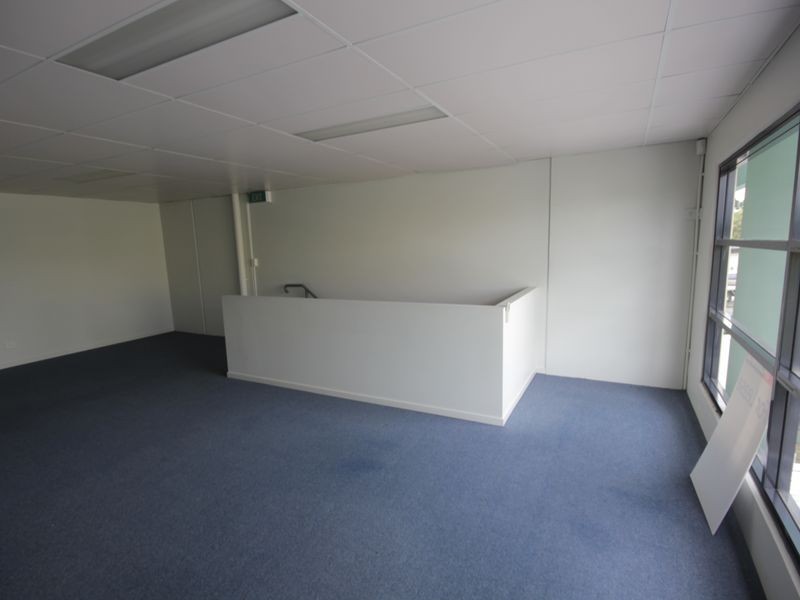 18/8 Riverland Drive, Loganholme QLD 4129