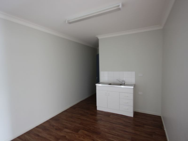 18/8 Riverland Drive, Loganholme QLD 4129