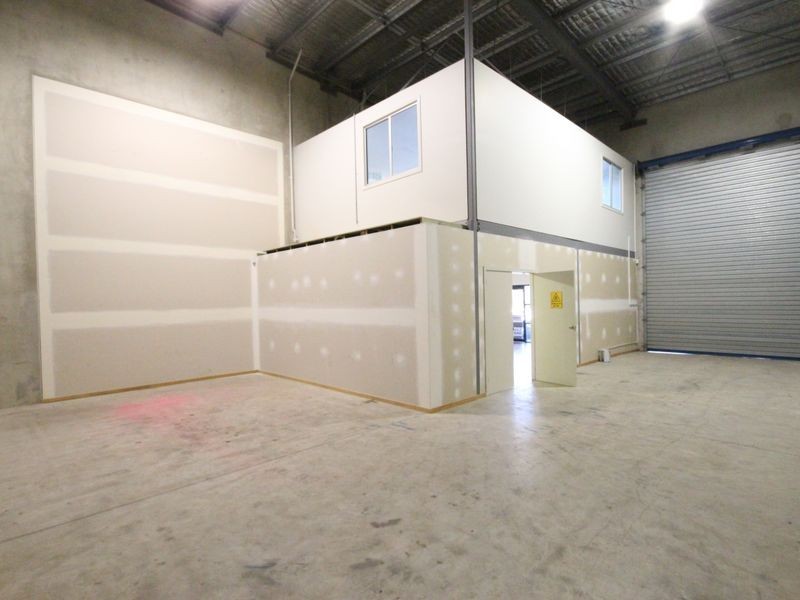 18/8 Riverland Drive, Loganholme QLD 4129