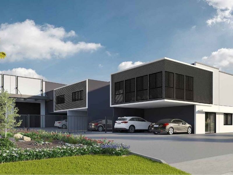 8 & 9 & 14/14 Harrington Street, Arundel QLD 4214