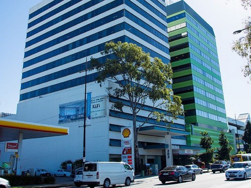 2.04/303 Coronation Drive, Milton QLD 4064