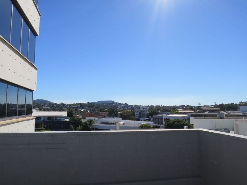1.01/303 Coronation Drive, Milton QLD 4064