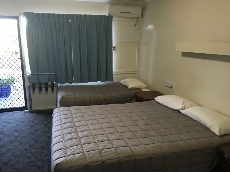 180 Gladstone Road, Highgate Hill QLD 4101