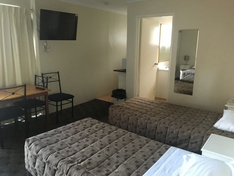 180 Gladstone Road, Highgate Hill QLD 4101