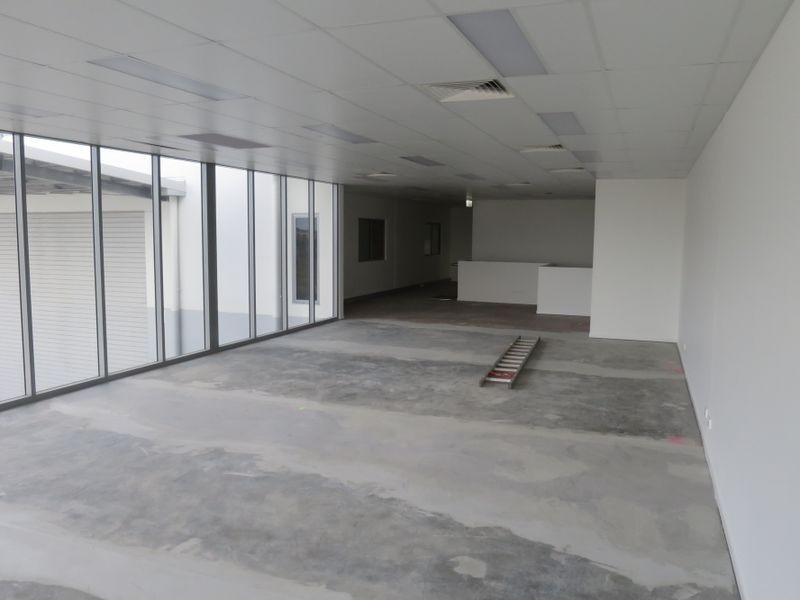 1 & 2/115 Corymbia Place, Parkinson QLD 4115