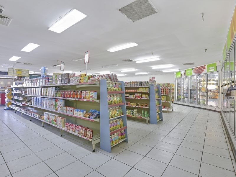 Shop 1/834-840 Wembley Road, Browns Plains QLD 4118