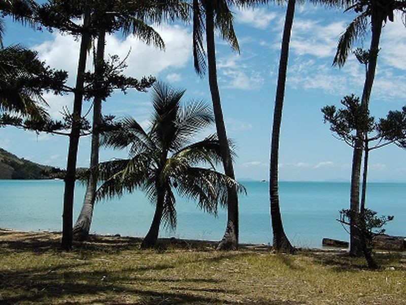 1 Island Street St Bees Island, Mackay QLD 4740