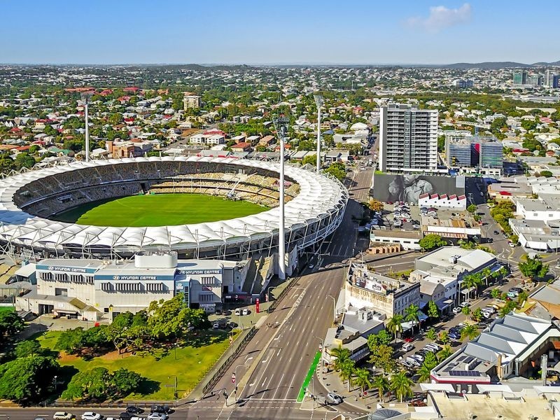 14 Logan Road, Woolloongabba QLD 4102