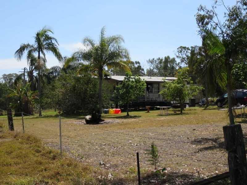 20 Giles Road, Redland Bay QLD 4165