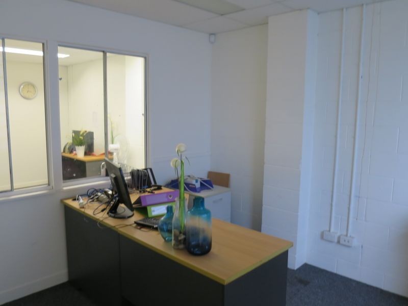 Rear/212 Logan Road, Woolloongabba QLD 4102