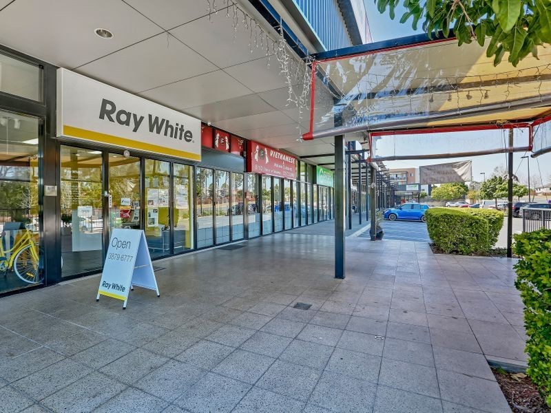 200 Grand Avenue, Forest Lake QLD 4078