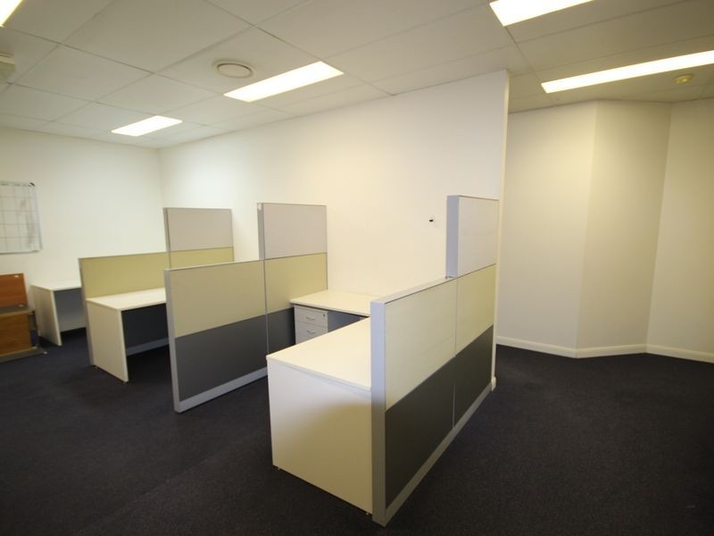 18 Carol Avenue, Springwood QLD 4127