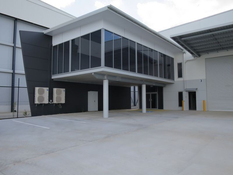 3/115 Corymbia Place, Parkinson QLD 4115