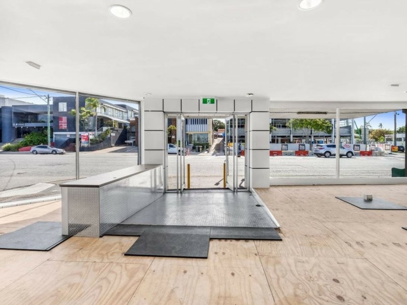 212 Logan Road, Woolloongabba QLD 4102
