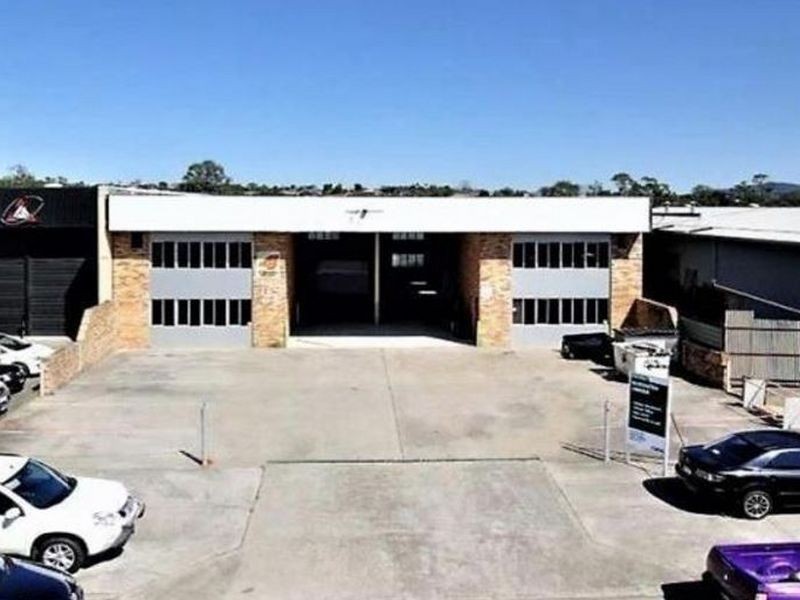 4 Hasp Street, Seventeen Mile Rocks QLD 4073