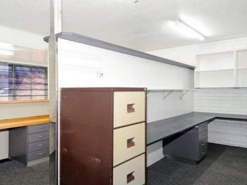 4 Hasp Street, Seventeen Mile Rocks QLD 4073