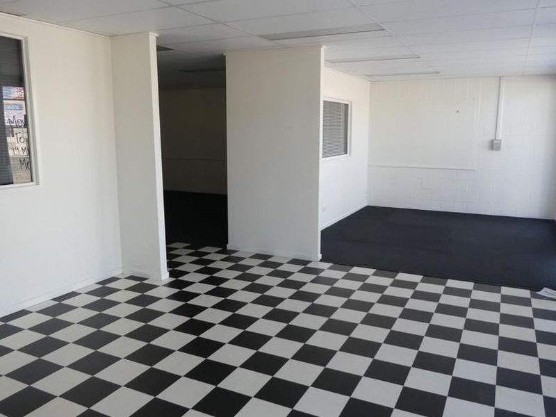 2/15 Wacol Station Road, Wacol QLD 4076