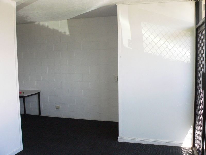 4B/23 Richland Avenue, Coopers Plains QLD 4108