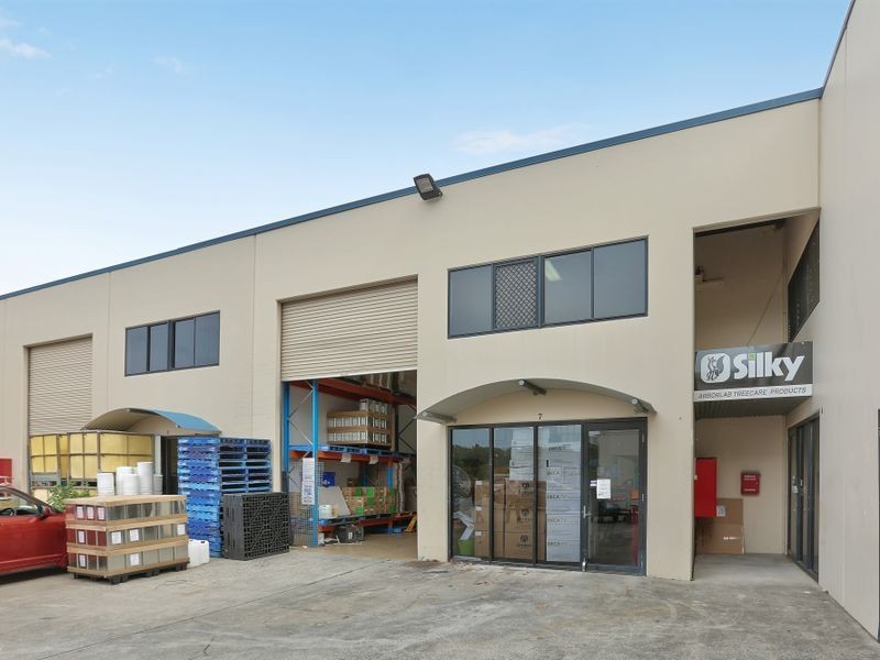 7/2 Industry Place, Capalaba QLD 4157