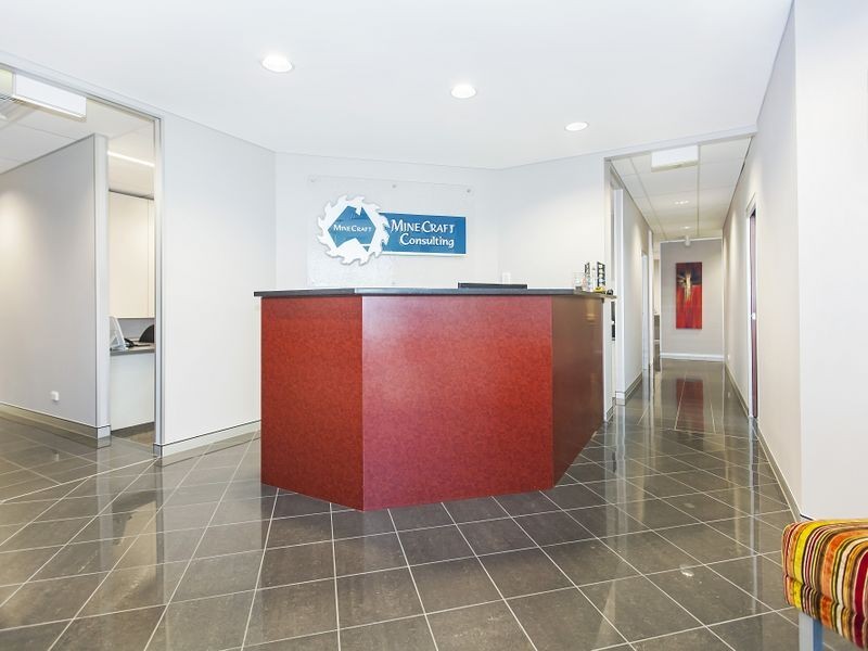 18 Flinders Parade, North Lakes QLD 4509