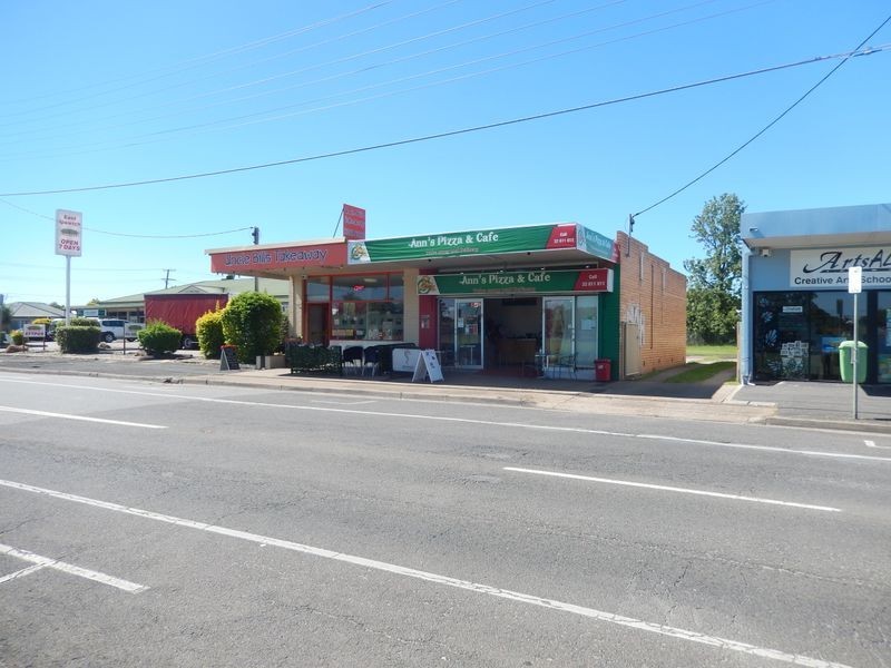 4 Jacaranda Avenue, East Ipswich QLD 4305
