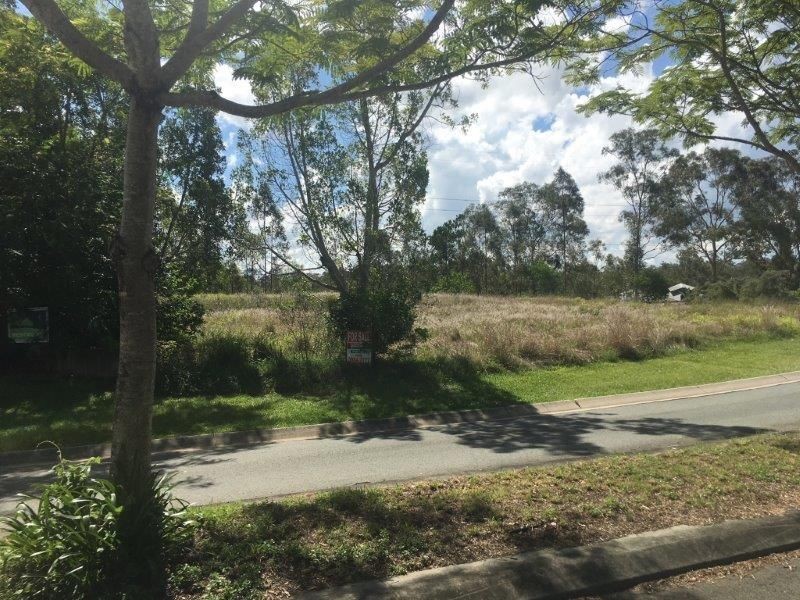 8 George Holt Drive, Mount Crosby QLD 4306