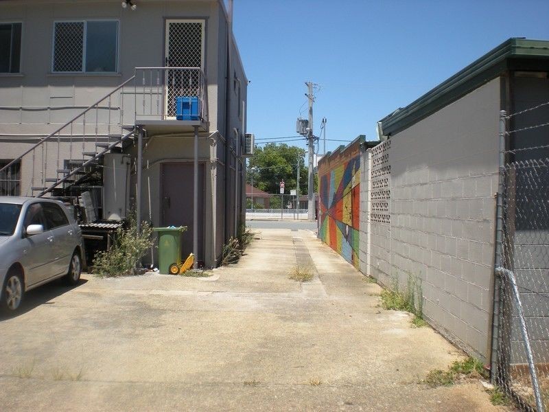 Shop 2/8-10 Ebert Parade, Lawnton QLD 4501