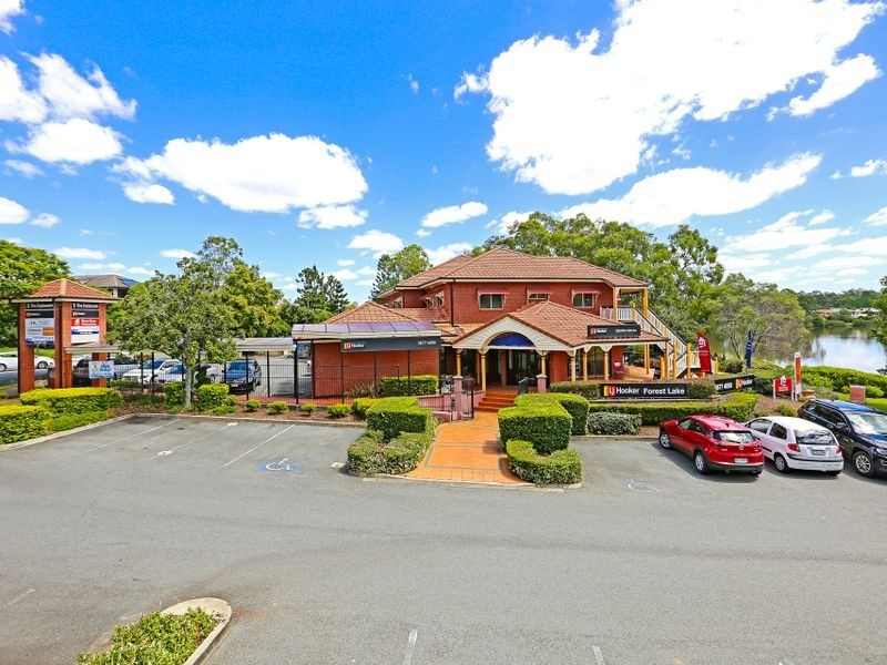 3 The Esplanade, Forest Lake QLD 4078