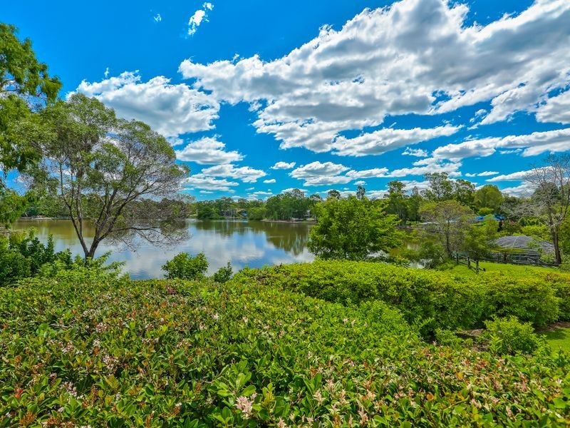 3 The Esplanade, Forest Lake QLD 4078