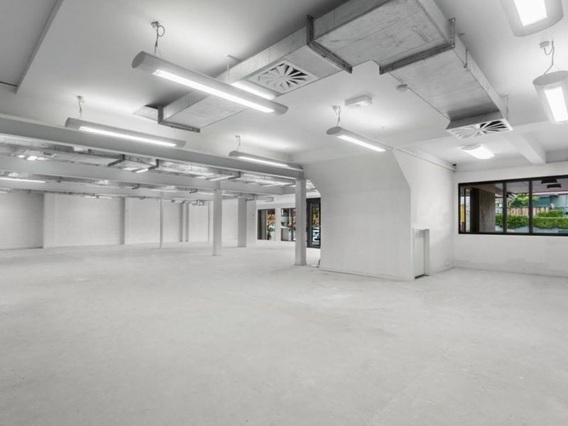 42 Doggett Street, Newstead QLD 4006