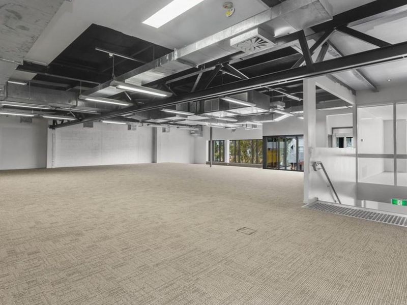 42 Doggett Street, Newstead QLD 4006