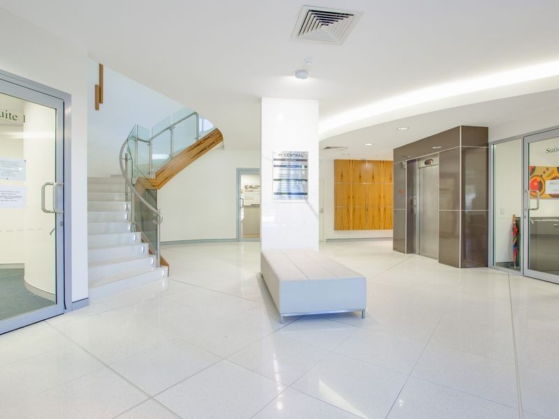 1 & 2/3950 Pacific Highway, Loganholme QLD 4129